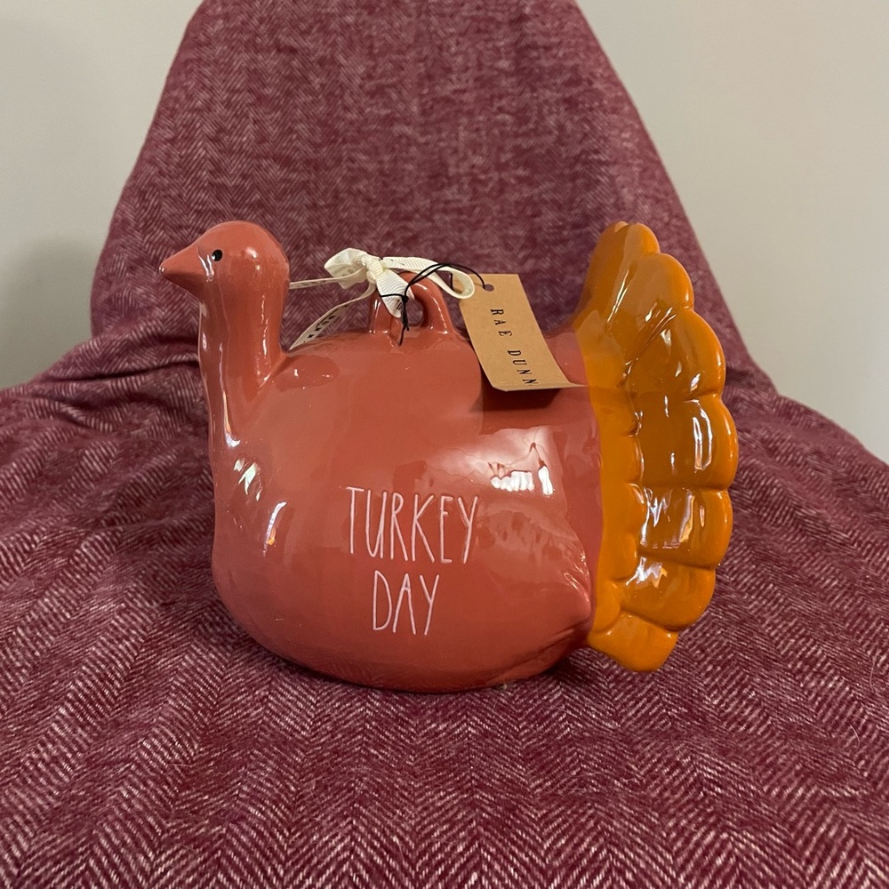 Rae Dunn “Turkey Day” decorative birdhouse